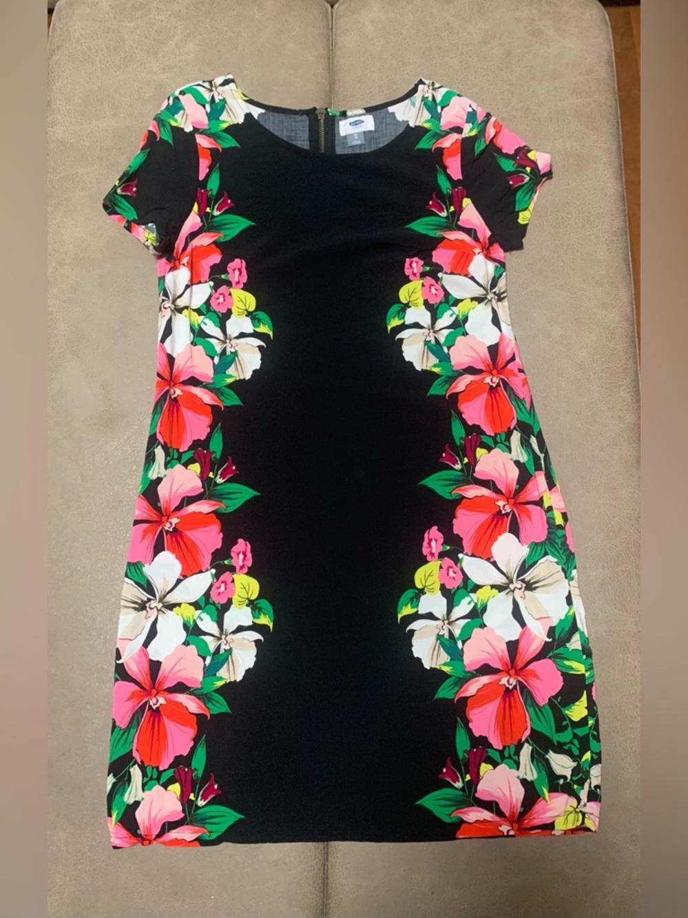 Old Navy Women Soft Black Tropical Floral Print Short Sleeve Shift Dress Size XS - Picture 2 of 8